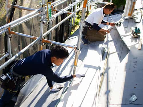 屋根カバー（重ね葺き）工法｜山口板金の屋根修理サービスメニュー