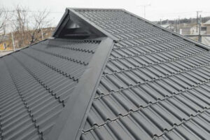京都の屋根板金施工のプロが、ガルバリウム鋼板について徹底解説