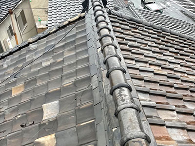 京都市下京区にて和瓦からROOGA雅への屋根葺き替え工事 施工前
