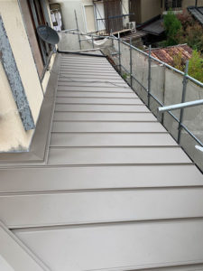 トタン屋根の捲り替え工事 完成