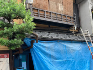 和瓦からROOGA雅への葺き替え工事 完工