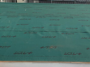 京都市伏見区の瓦棒屋根葺き替え工事　ルーフィング新設