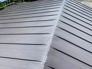 京都市伏見区で瓦棒屋根の葺き替え工事