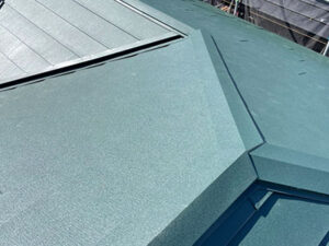 京都市伏見区にてカバー工法（スーパーガルテクト使用）