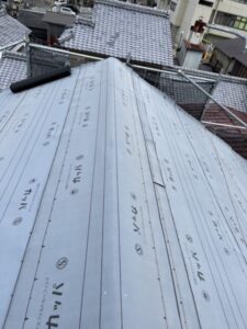 京都市左京区にて屋根修理〈スレート屋根からスーパーガルテクト〉