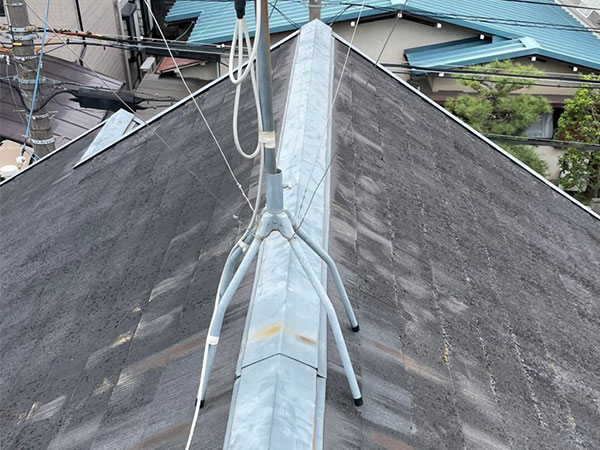 伏見区深草屋根カバー工法施工前