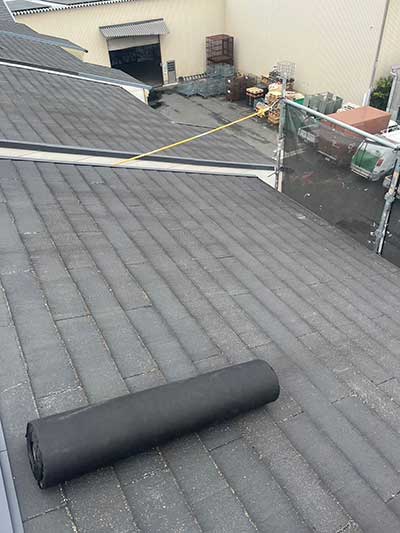 京都市伏見区スレート屋根カバー工法施工前