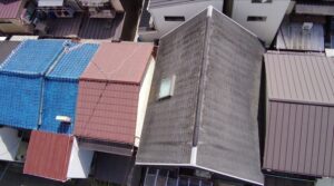 京都市伏見区に屋根修理・外壁塗装〈スーパーガルテクトへのカバー工法〉 施工前