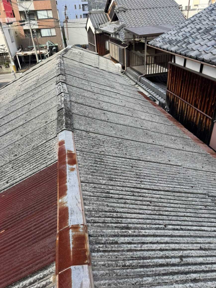 築50年波型スレート葺き替え工事前