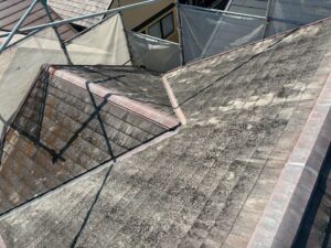 京都市下京区にて屋根修理〈ガルバリウム鋼板・立平葺きにてカバー工法〉 施工前