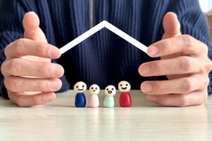 屋根リフォーム後の保証はどこまで?契約時に確認すべき重要ポイント